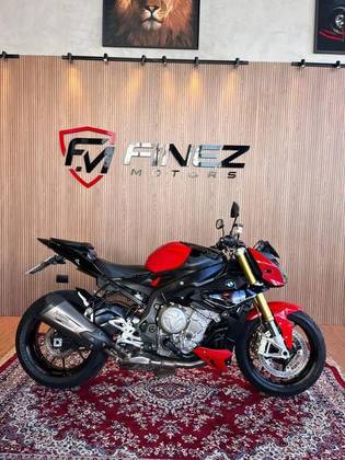 BMW S 1000 R BMW S 1000 R